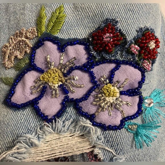 Women’s Distressed/Grunge Embroidered Jeans, Small, Embellished, Handstitched - Picture 4 of 14